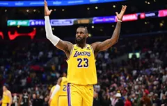 LeBron James, premier joueur à dépasser les 500 millions de dollars de salaire en carrière