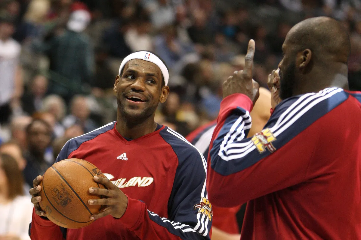LeBron James et Shaquille O'Neal