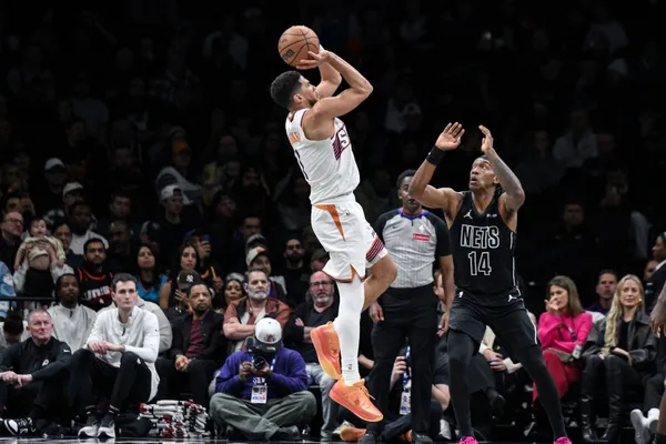 Les Suns remportent un concours à 3-points à Brooklyn