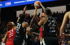 Shakira Austin mystifie les Aces dans les dernières secondes