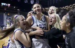 Ayoka Lee fait tomber le record de points en NCAA