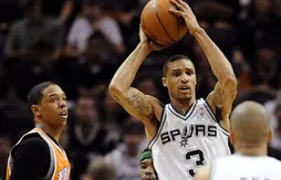 San Antonio s’évite une crise en envoyant Phoenix en vacances