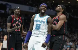 Les Raptors prennent une grosse fessée à Charlotte