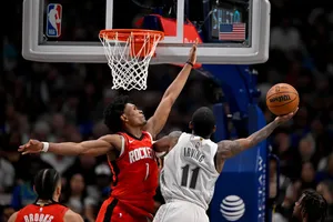 Les Rockets misent 208 millions de dollars sur Amen Thompson