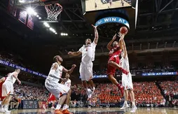 48 points marqués, 28% aux tirs… mais la victoire pour Wisconsin