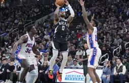 Les Bucks continuent d’enchaîner face à des Sixers décimés