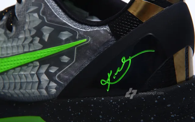 kobe-8-ss-02