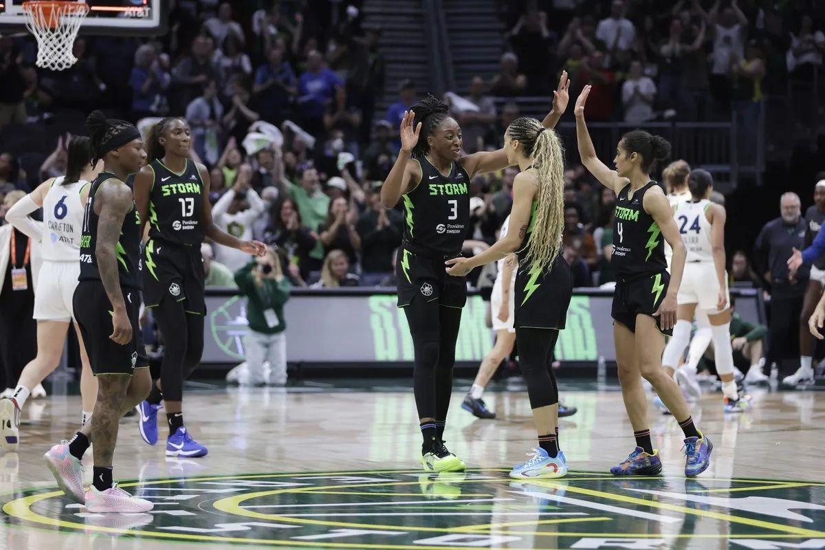 Nneka Ogwumike en WNBA