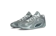 Un coloris « Cool Grey » pour la JT 4