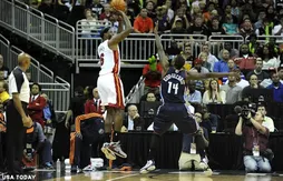 Miami – Charlotte : LeBron James monte en puissance