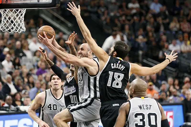 NBA: Sacramento Kings at San Antonio Spurs