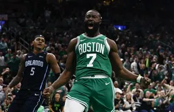 Derrière un très bon Jaylen Brown, les Celtics font le break