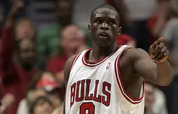 Un Luol Deng de feu permet aux Bulls de l’emporter