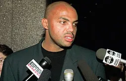 Charles Barkley : « LeBron James va au-delà de la stupidité »