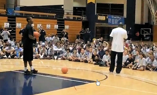 carmelo-anthony-flight-school-2009