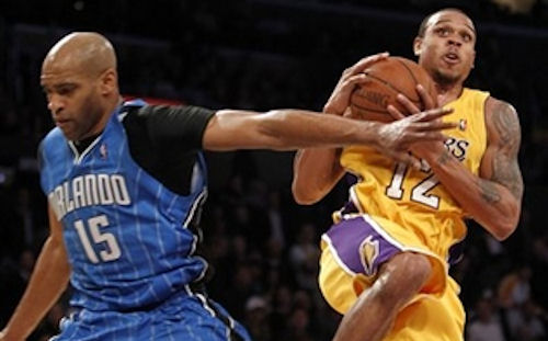 brown-carter-lakers-magic
