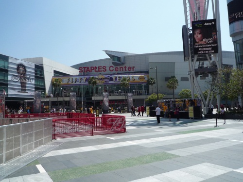 staples01