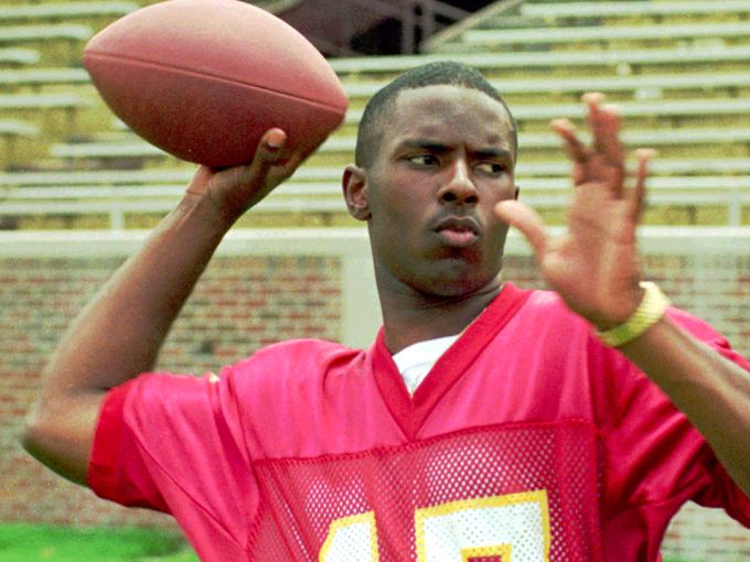 Du football américain à la NBA : l'exemple de Charlie Ward ...