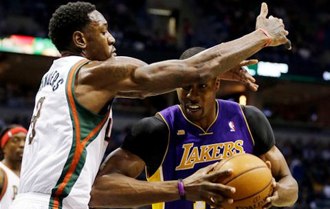 Larry Sanders vs Dwight Howard