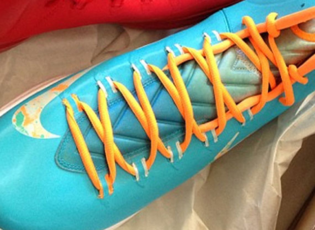 KD V Easter