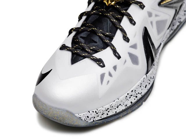 LeBron X Elite 2.0+