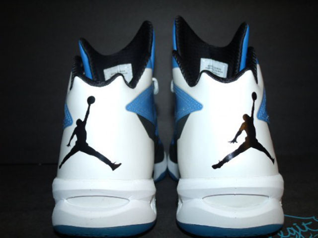 Jordan Fly Wade 3