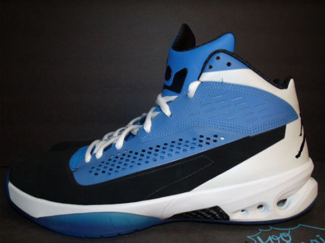 Jordan Fly Wade 3