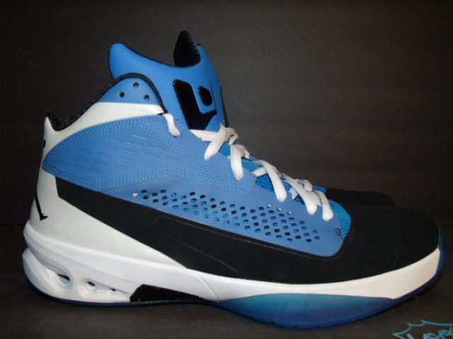 Jordan Fly Wade 3