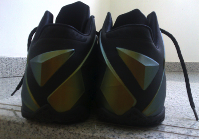 Nike LeBron 11