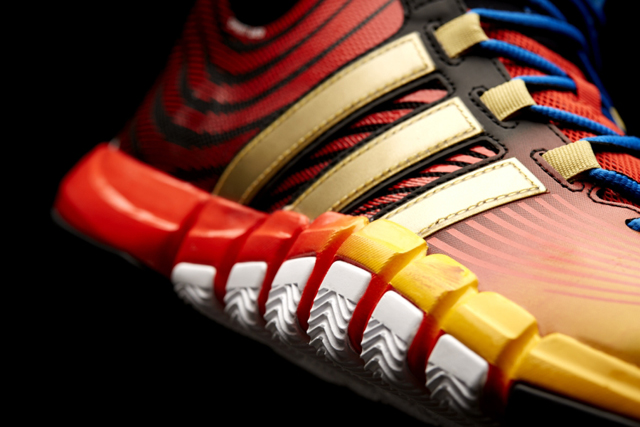Adidas D Howard 4
