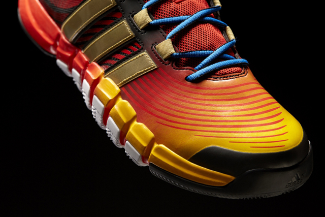 Adidas D Howard 4