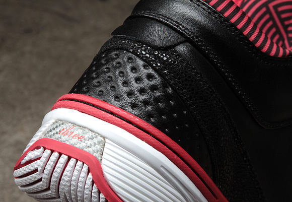 Li-Ning-Way-of-Wade-2-Announcement-13