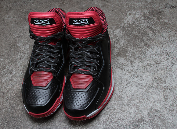 Li-Ning-Way-of-Wade-2-Announcement-14
