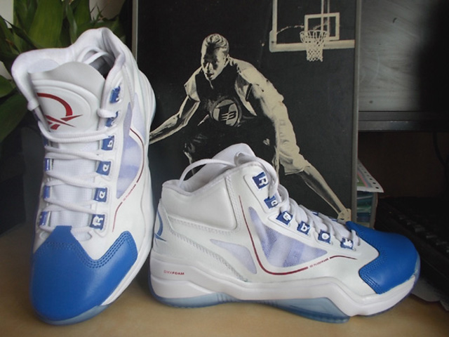 reebok-question-96-white-blue-8