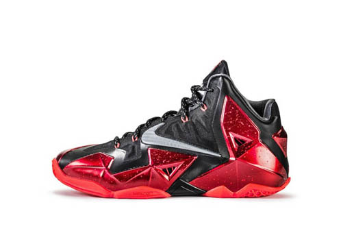 nikelebron11blackuniversityredbred6