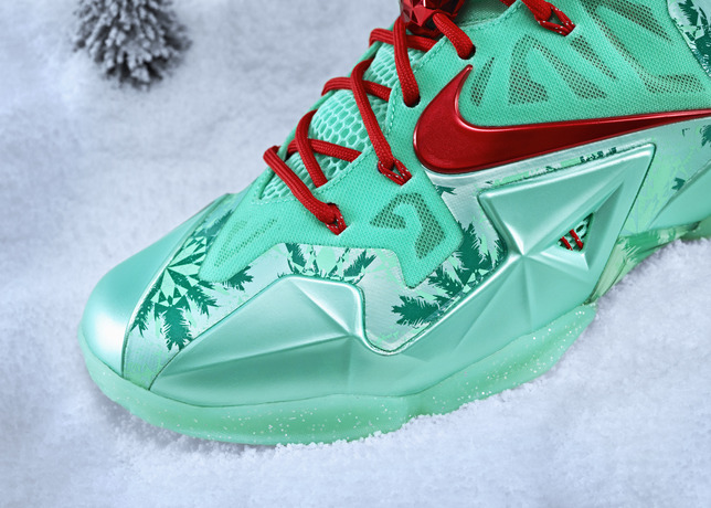 LeBron XI Noël