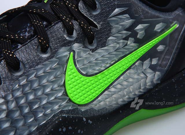 Nike une Kobe 8 avec des ecailles en 3D Basket USA