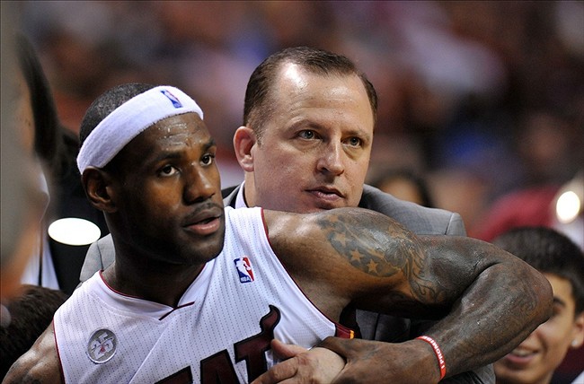 Tom Thibodeau avec LeBron James