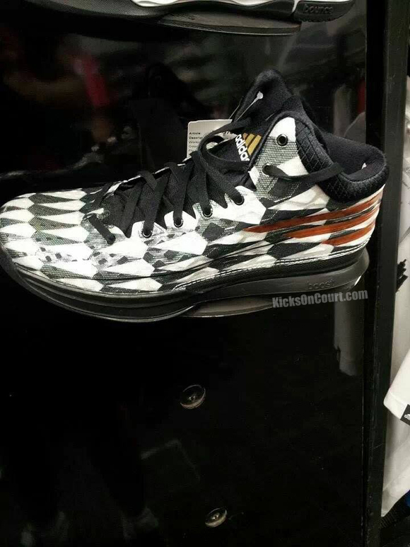 adidas-Crazylight-Boost-4-1