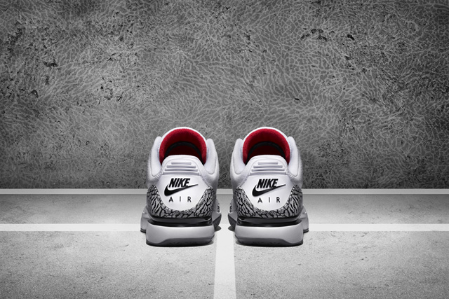 FA14_TN_ZoomVaporAJ3_Back_01_32734