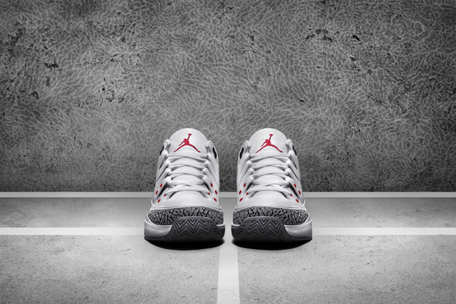 FA14_TN_ZoomVaporAJ3_Front_01_32736