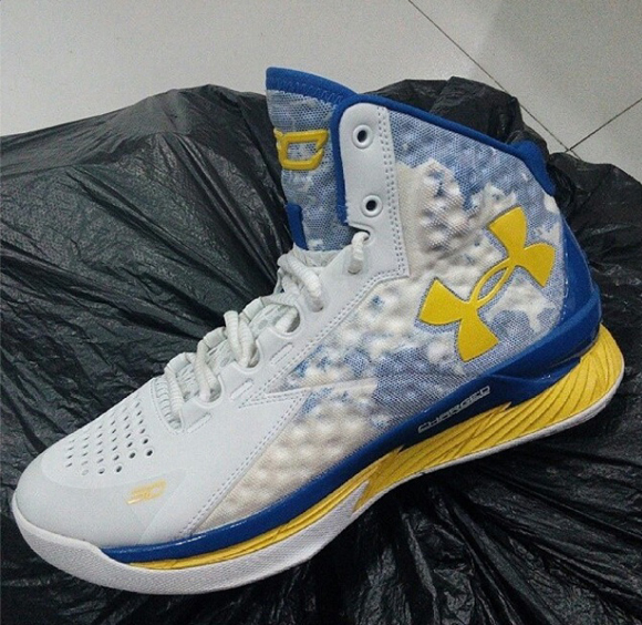 Under-Armour-SC30