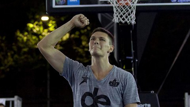 Concours de dunks 3x3 à Bucarest