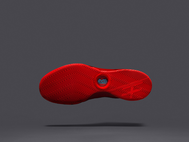 SP15_BB_KYRIE_1_705277-606_Outsole_35592