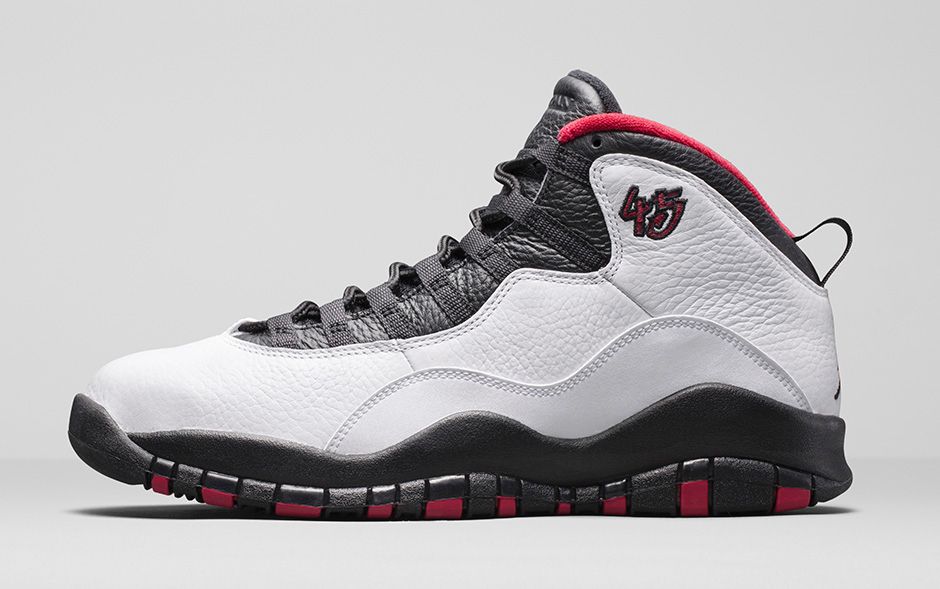 Premier comeback de Michael Jordan Nike ressort la Air Jordan 10 Double Nickel Basket USA