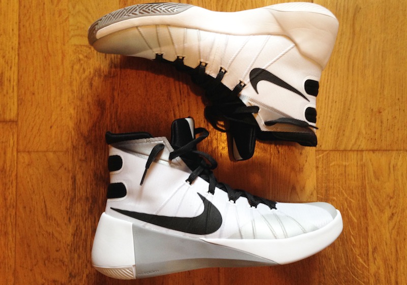 Chaussures de on sale basket hyperdunk