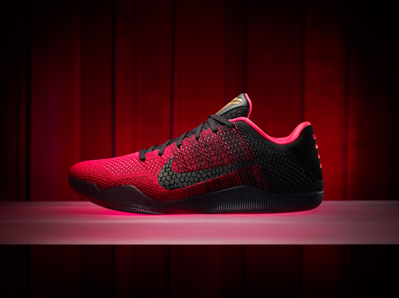 15-590_Kobe_11_Hero_A-01_51093