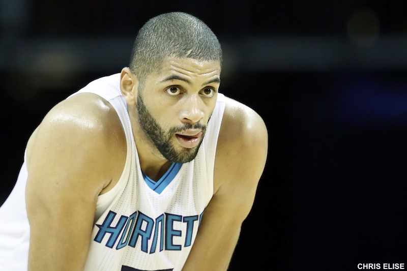 Les Hornets étouffent les Pistons