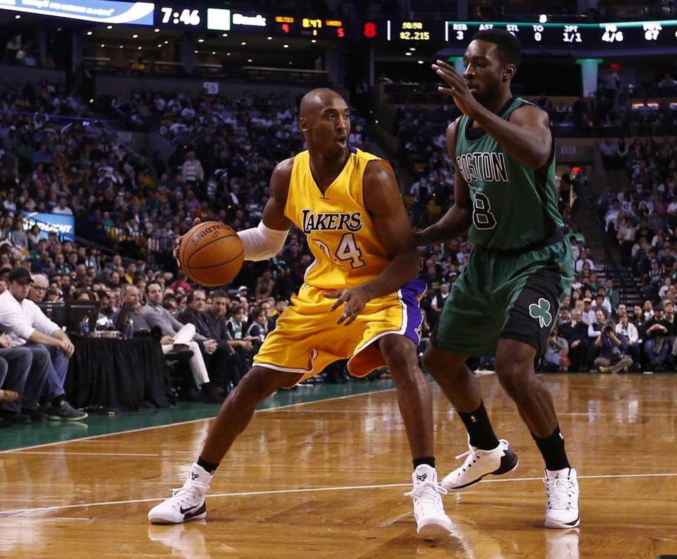 Kobe Bryant : 