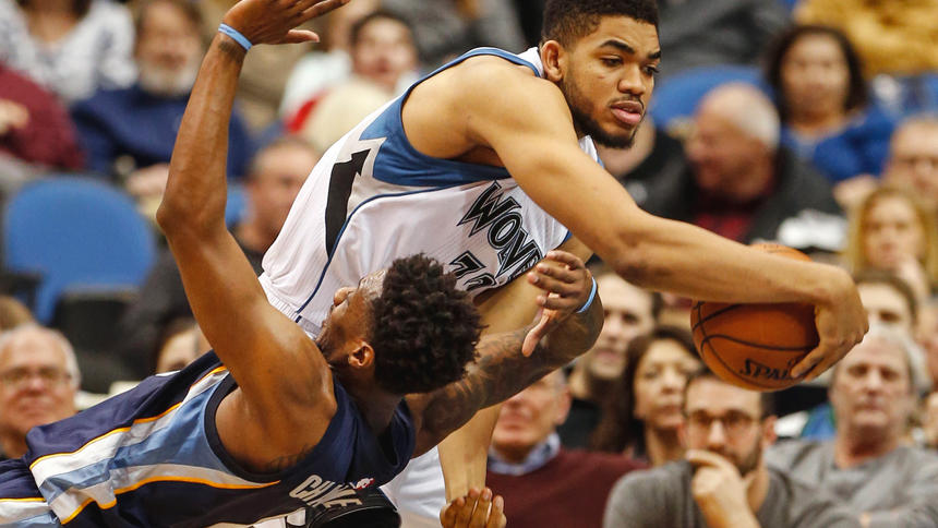 NBA: Memphis Grizzlies at Minnesota Timberwolves
